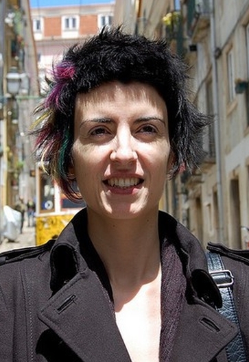 fryzury krótkie cieniowane, czarne włosy, uczesanie damskie zdjęcie numer 51
